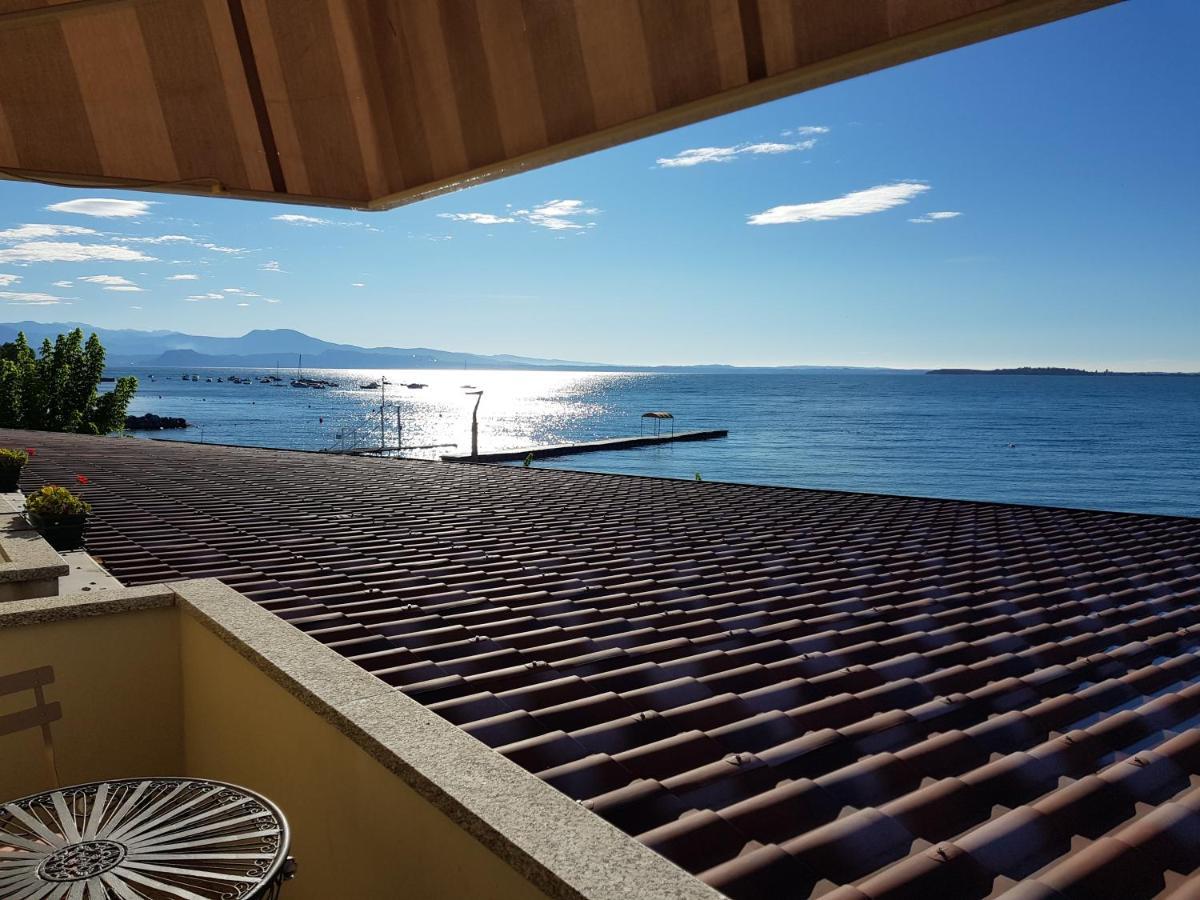 Villa Graziosa Al Porto à Moniga del Garda Extérieur photo