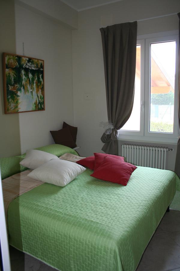 Villa Graziosa Al Porto à Moniga del Garda Extérieur photo
